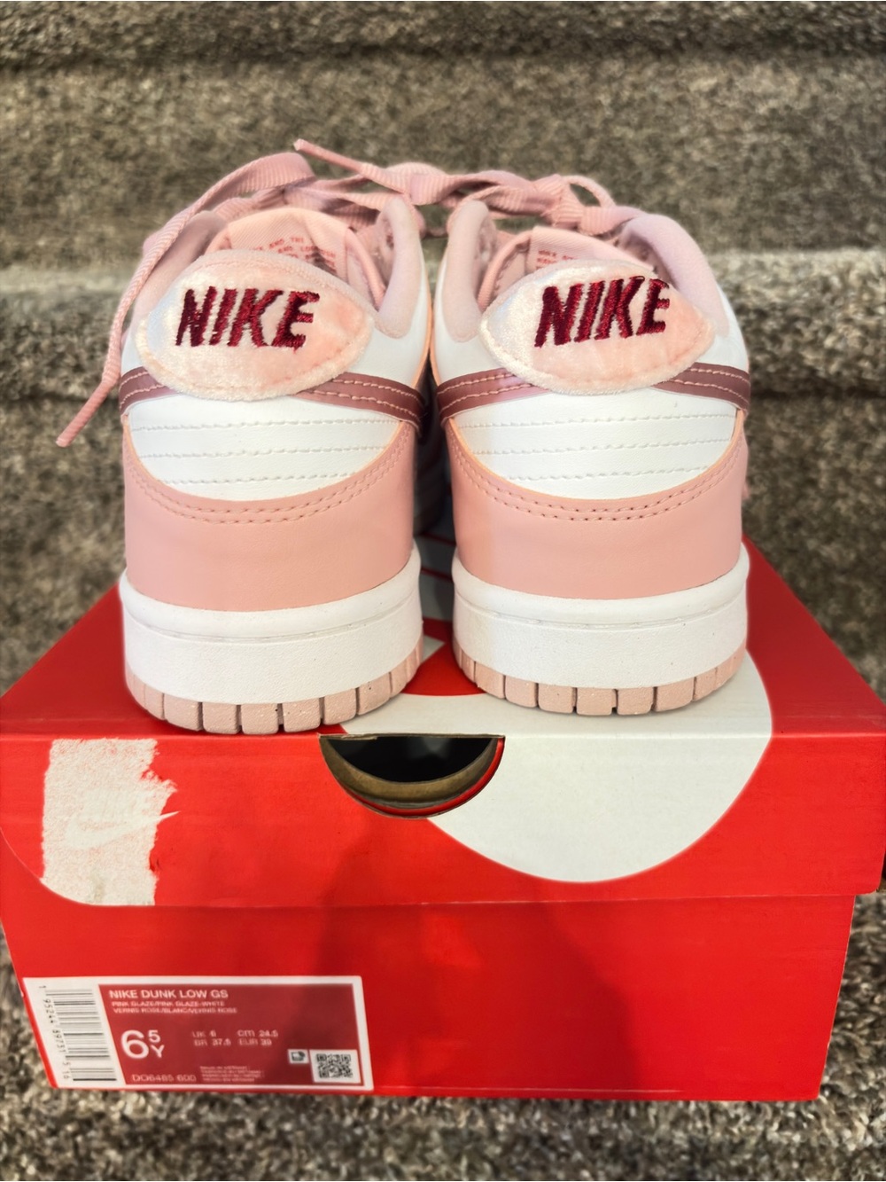Nike Women's Pink Glaze and White Low-Top Sneakers 6.5 y = 8 women’s - Picture 10 of 10